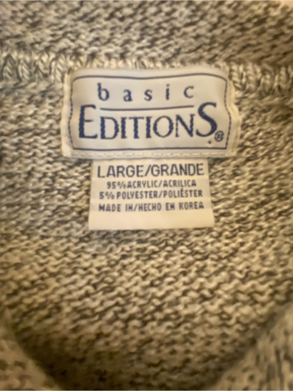 Basic Editions Sweater - Picture 2 of 3